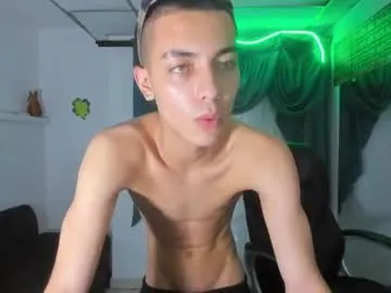 chem1ko – webcam model profile photo Image 12