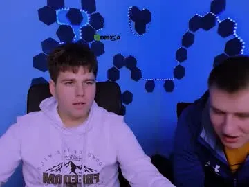 motodub – webcam model profile photo Image 4