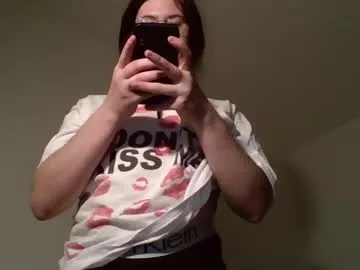 Adelaida1001 – webcam model profile photo Image 4