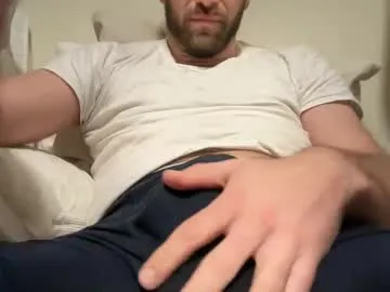 little_effy18_ – webcam model profile photo Image 6