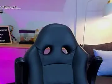 kpo10 – webcam model profile photo Image 11