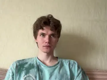 Full-party – webcam model profile photo Image 6