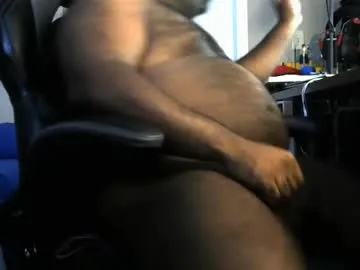 Allla – webcam model profile photo Image 4