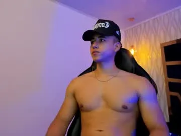 mayadashaaa – webcam model profile photo Image 2