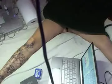 oofbabe__ – webcam model profile photo Image 8