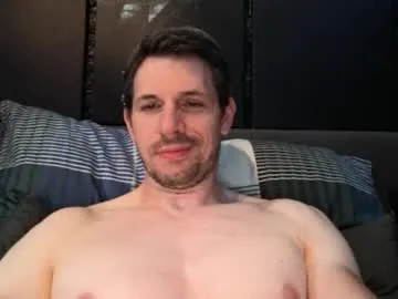 sigmasian – webcam model profile photo Image 9