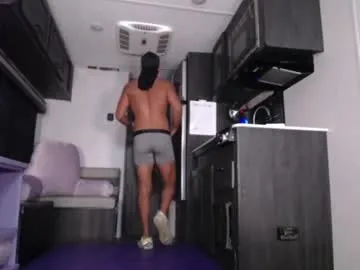 tumbles05 – webcam model profile photo Image 11