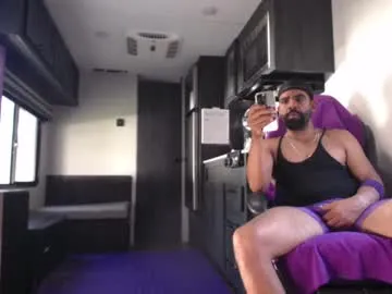 tumbles05 – webcam model profile photo Image 13