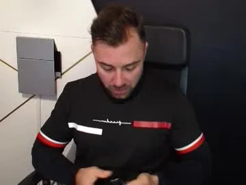 primarch777 – webcam model profile photo Image 17