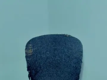 IORio2 – webcam model profile photo Image 18