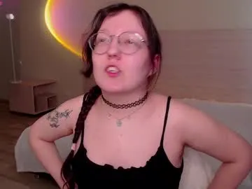 titsDestroy2007 – webcam model profile photo Image 2