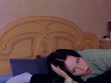 emily0903 – webcam model profile photo Image 4