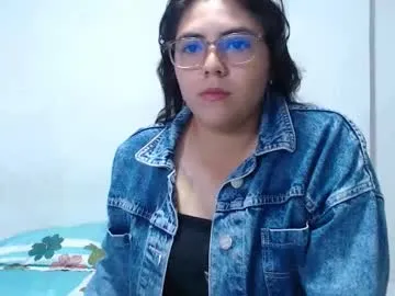 emma_nicols – webcam model profile photo