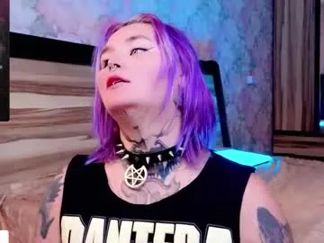 Bikergirl_97 – webcam model profile photo Image 6