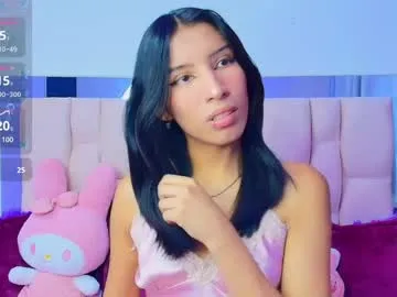 PinkyPai – webcam model profile photo Image 3