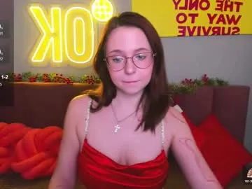 lynn9000 – webcam model profile photo Image 9