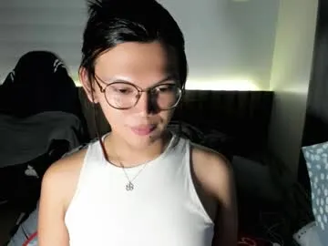 hina_porn – webcam model profile photo Image 9