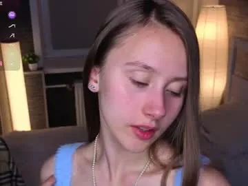 Prueberry – webcam model profile photo Image 17