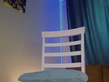 Bikergirl_97 – webcam model profile photo Image 12