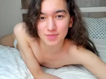 xunybany – webcam model profile photo Image 3