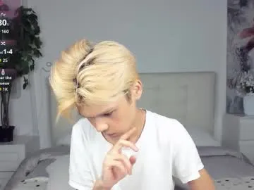 Donovan_Desmond – webcam model profile photo Image 11