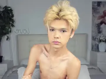 Donovan_Desmond – webcam model profile photo Image 14