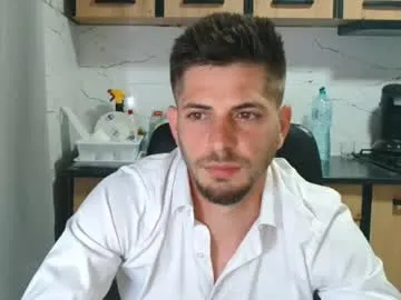 ponzothc – webcam model profile photo Image 4