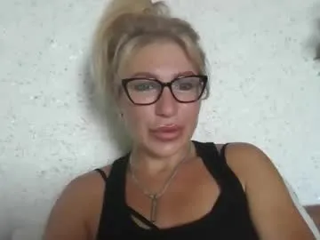 funny_to_see_you_here – webcam model profile photo Image 12