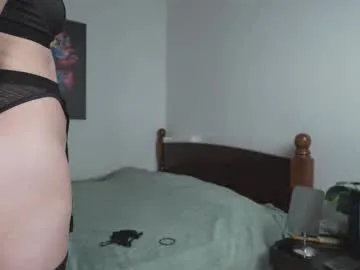 millemimi – webcam model profile photo Image 10