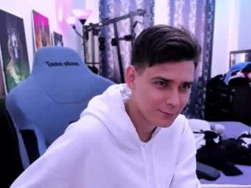 Bikergirl_97 – webcam model profile photo Image 17