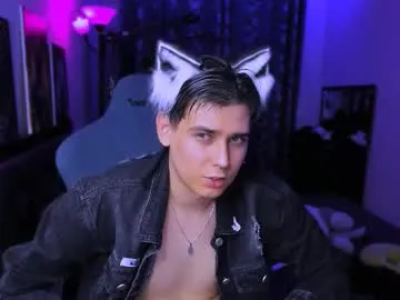 Bikergirl_97 – webcam model profile photo Image 8