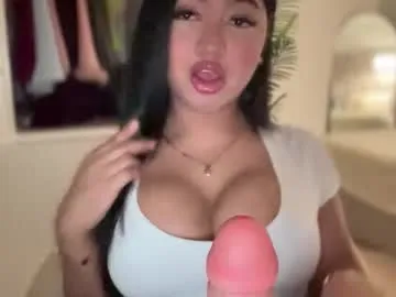 IORio2 – webcam model profile photo Image 11