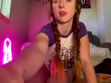 IORio2 – webcam model profile photo Image 8