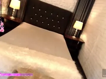 hina_porn – webcam model profile photo Image 6