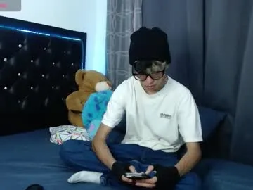 Cutenikkibaby – webcam model profile photo Image 2