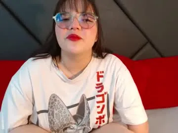 little_effy18_ – webcam model profile photo Image 11