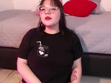 little_effy18_ – webcam model profile photo Image 18