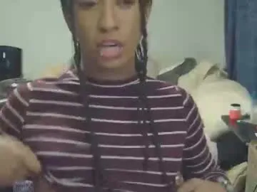 everythinglsfine – webcam model profile photo Image 6