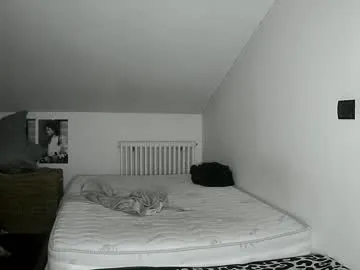 josevd – webcam model profile photo Image 3