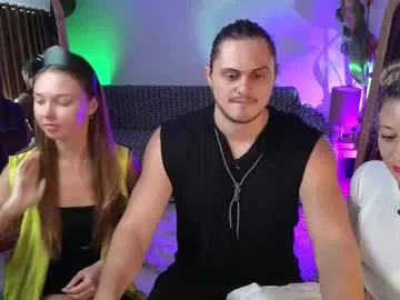 kitty_krush – webcam model profile photo Image 2