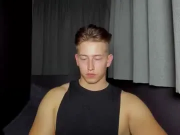 IORio2 – webcam model profile photo Image 16