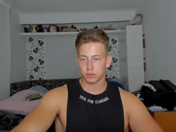 IORio2 – webcam model profile photo Image 2