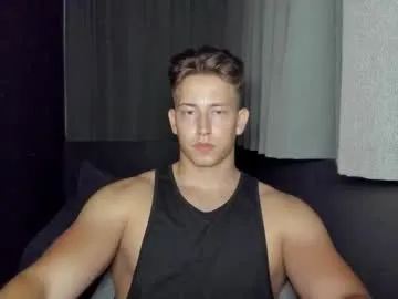 IORio2 – webcam model profile photo Image 9