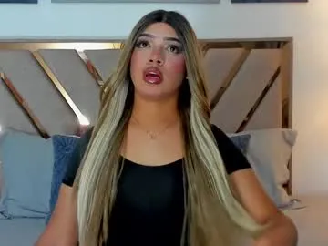 IORio2 – webcam model profile photo Image 5