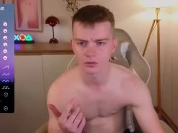 little_daniell – webcam model profile photo Image 5