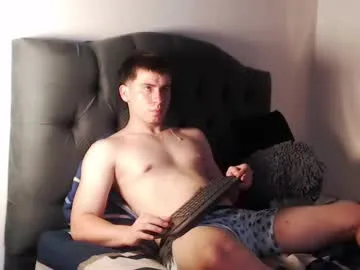 little_effy18_ – webcam model profile photo Image 15