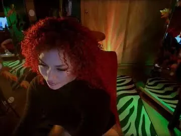 luckrose – webcam model profile photo Image 3