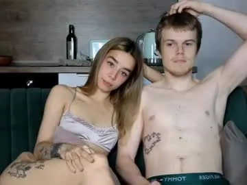 astryd69 – webcam model profile photo Image 2