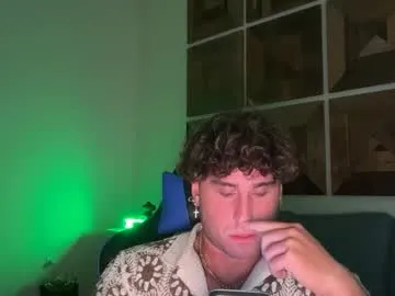 BelleLouiseVp – webcam model profile photo Image 13