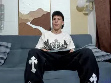 hungeddy – webcam model profile photo Image 5